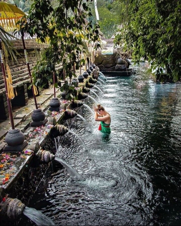 Kintamani Volcano Tour Tirta Empul Temple